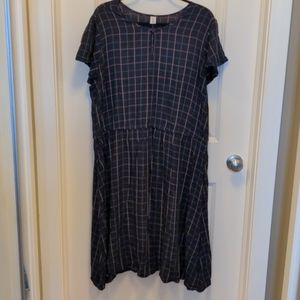 Old Navy Keyhole Dress
